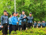 ឧត្តមសេនីយ៍ឯក រ័ត្ន ស្រ៊ាង ចាត់ឱ្យក្រុមការងារចុះធ្វើការផ្សព្វផ្សាយតាមសាលា ស្តីពីបញ្ហាក្មេងទំនើង និងបញ្ហាគ្រឿងញៀន!