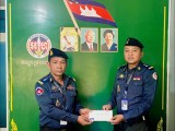 ក្រុមការងារ អាវុធហត្ថខណ្ឌជ្រោយចង្វារ ចូលរួមរំលែកទុក្ខដល់គ្រួសារសមាជិក ដែលឪពុកក្មេករបស់លោកទទួលមរណៈភាព!