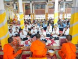 ឯកឧត្តម រ័ត្ន ស្រ៊ាង នាំទេយ្យទានប្រគេនព្រះសង្ឃក្នុងឱកាសវេនកាន់បិណ្ឌ ចំនួន០២វត្ត ក្នុងសង្កាត់ព្រែកកំពឹស ខណ្ឌដង្កោ!