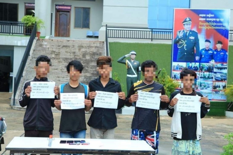 បញ្ជូន​ក្មេង​ទំនើ​ង​៥​នាក់ ពាក់ព័ន្ធ​ករណី​រក្សាទុក និង​ប្រើប្រាស់​ដោយ​ខុស​ច្បាប់​នូវ​សារធាតុ​ញៀន ទៅ​សាលាដំបូង​ខេត្ដ​